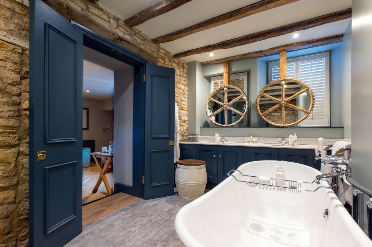 The Wheatsheaf Inn Bourton-on-the-Water Esterno foto