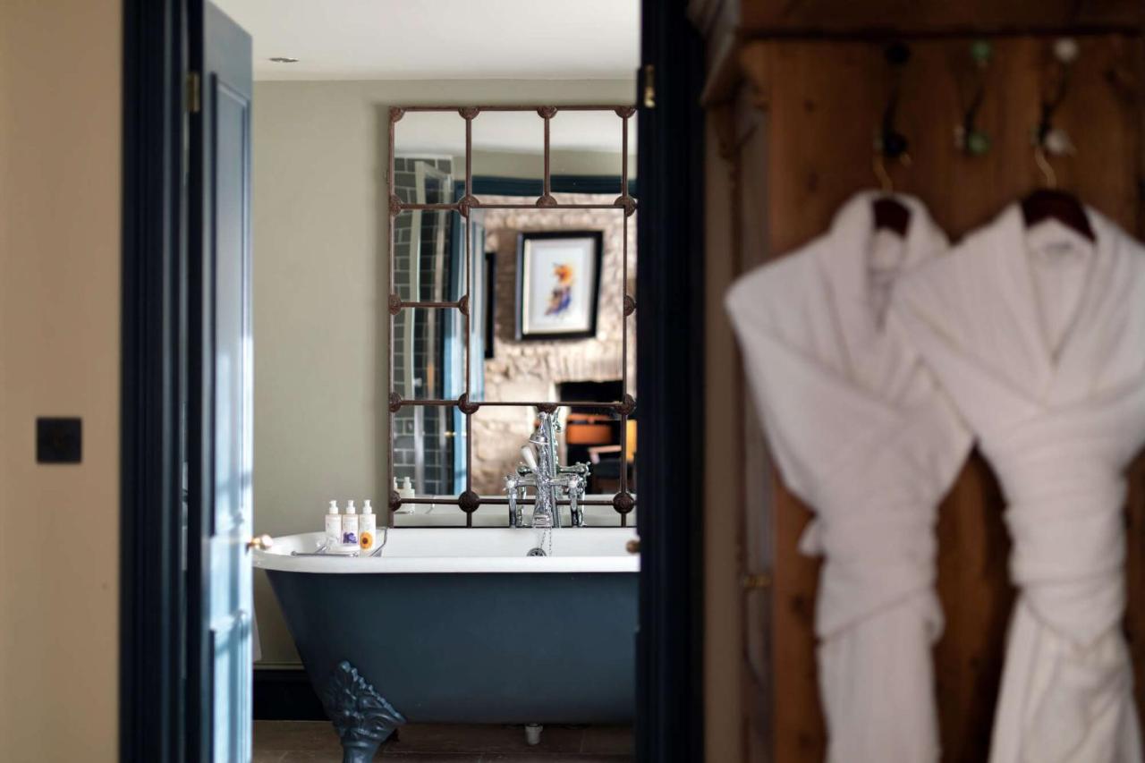 The Wheatsheaf Inn Bourton-on-the-Water Esterno foto