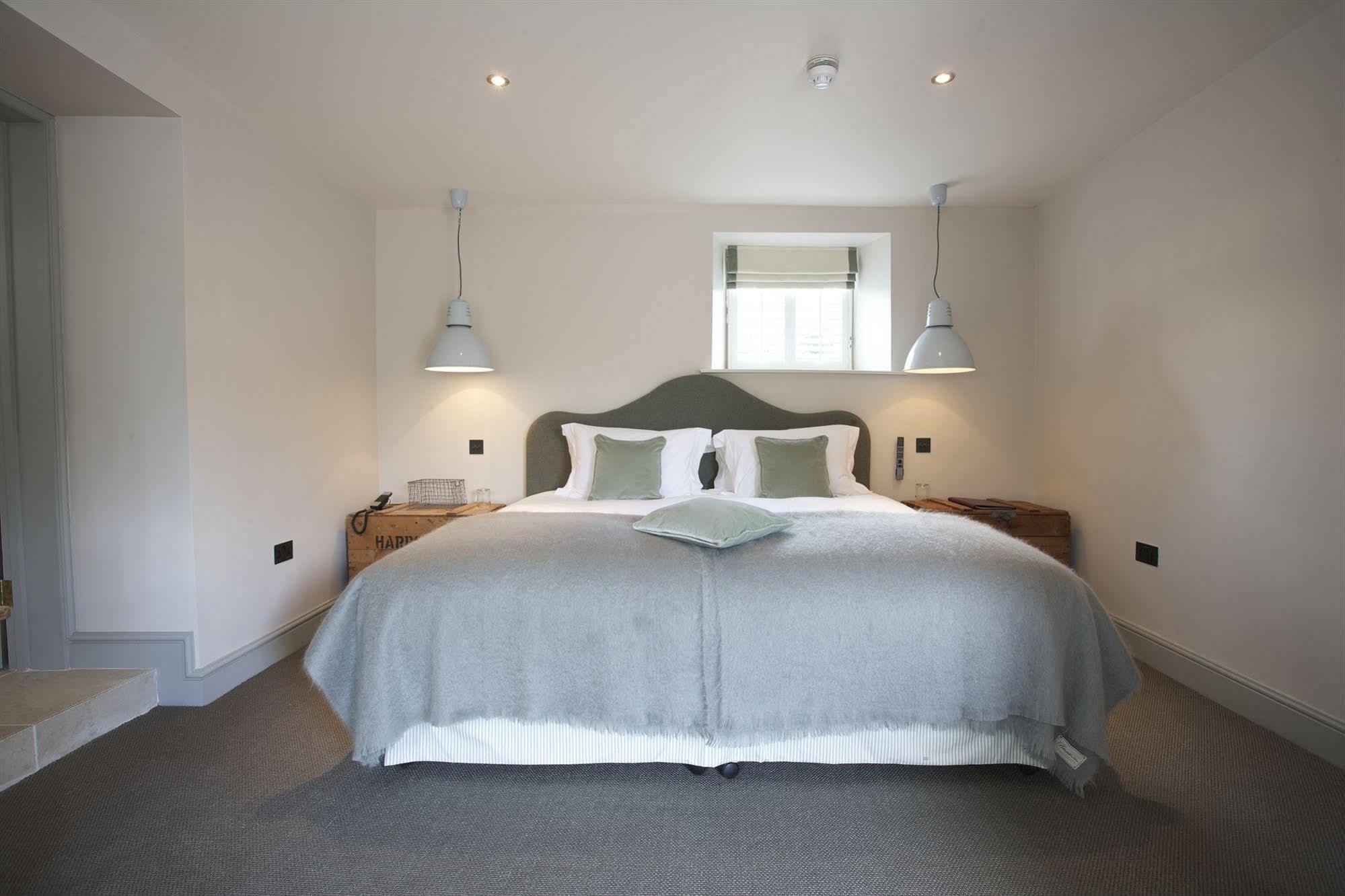 The Wheatsheaf Inn Bourton-on-the-Water Esterno foto