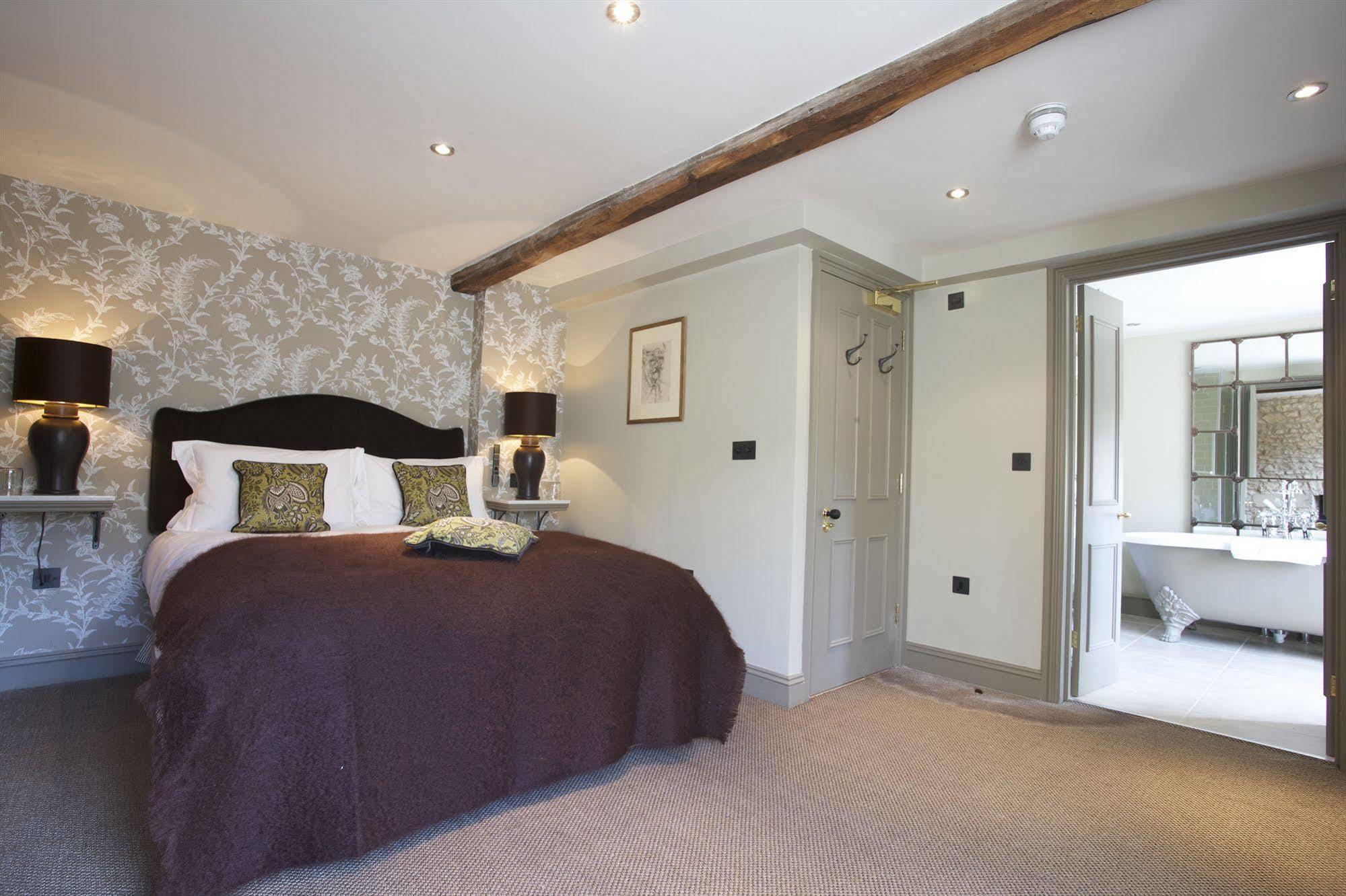 The Wheatsheaf Inn Bourton-on-the-Water Esterno foto